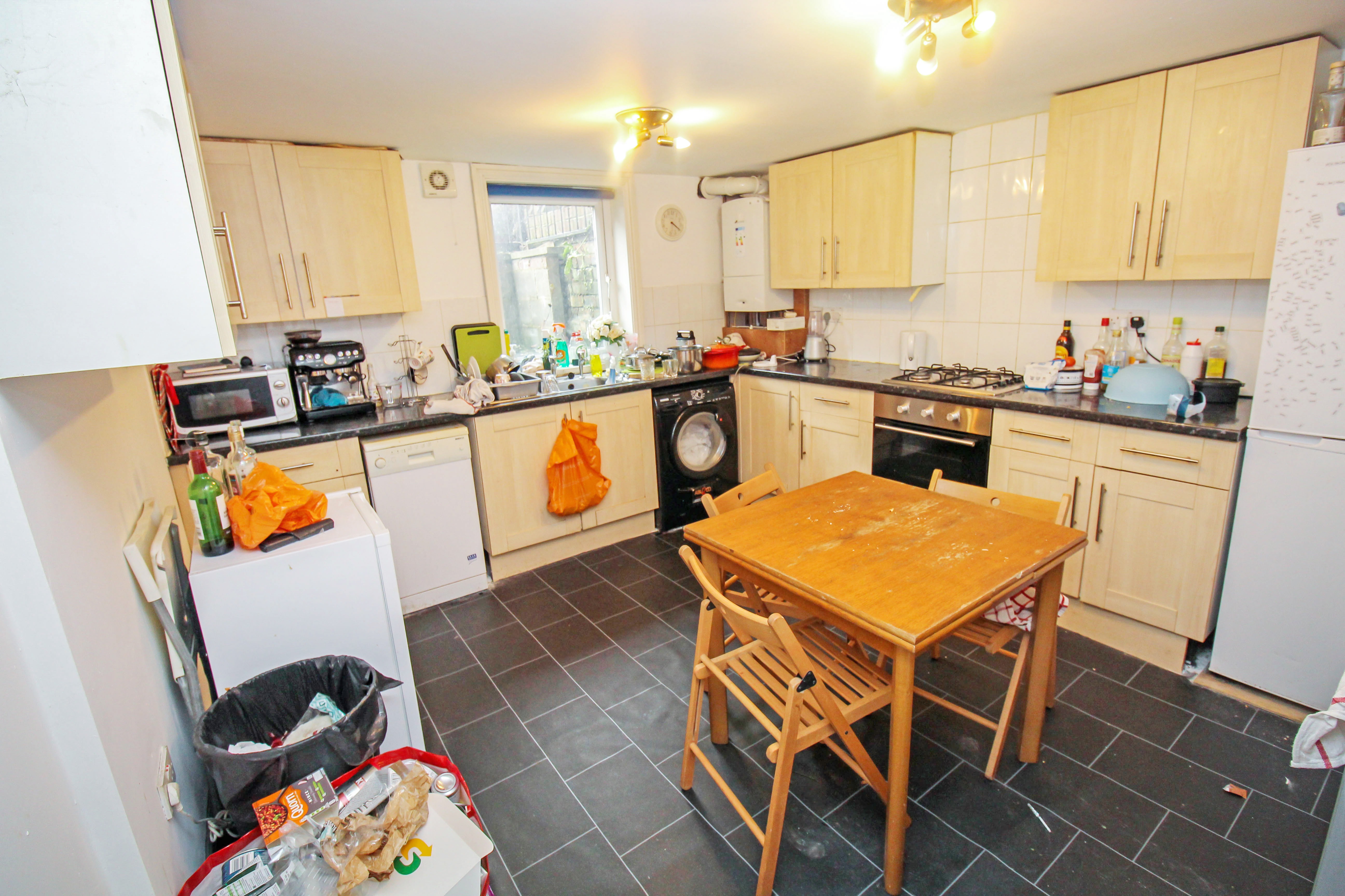 Welton Grove, Hyde Park, Leeds, LS6