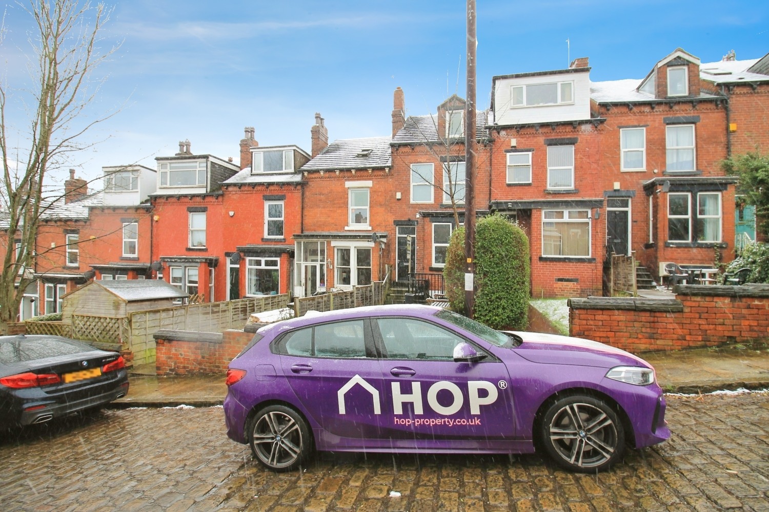 BILLS INCLUDED – St. Anns Avenue, Burley, Leeds, LS4